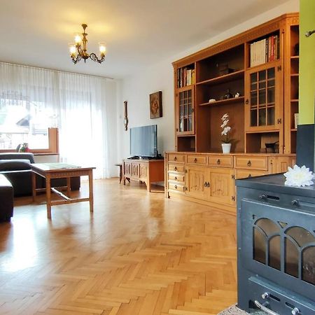 Apartmaji Dora موجسترانا المظهر الخارجي الصورة