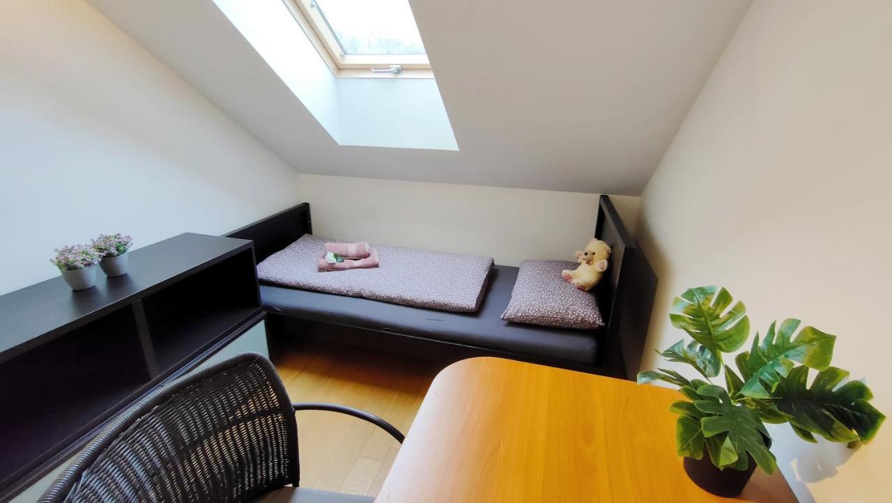 Apartmaji Dora موجسترانا المظهر الخارجي الصورة